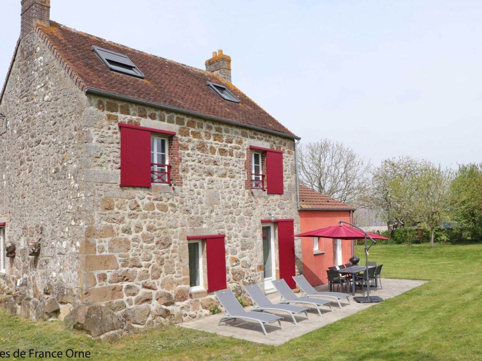 Maison Normande Renovee Avec Grand Jardin, Ideale Pour Famille, Proche Lac Et Randonnees - Fr-1-497-143 Menil-Gondouin Eksteriør bilde